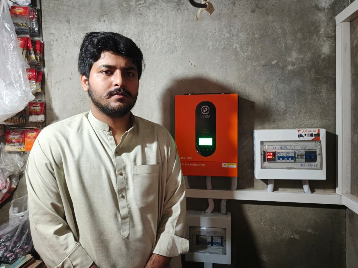 Abu Bakar, CEO of Solar Installation Lahore, at a completed installation site
